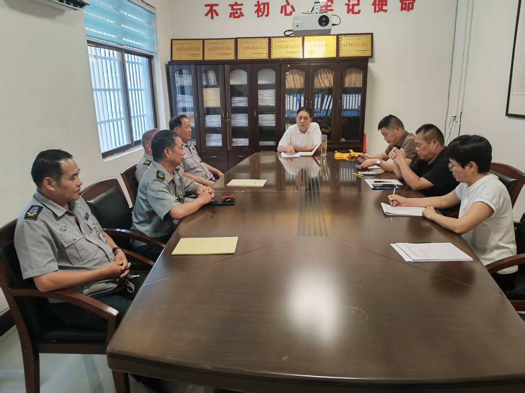 1763362565867449.jpg 1763362565867449.jpg